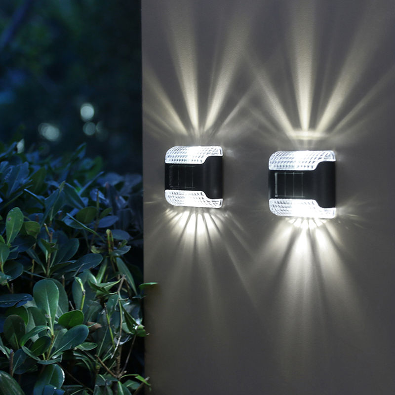 กันน้ำ Solar Light Garden Villa ผนังภายนอก Spotlight Super Bright ตกแต่ง