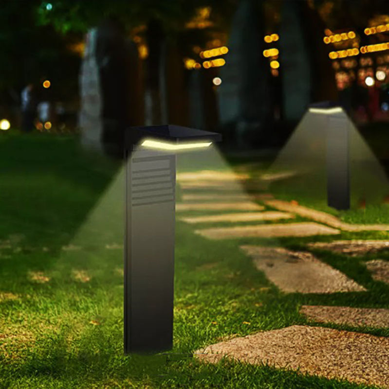 ภูมิทัศน์สนามหญ้าโคมไฟสนามไฟ LED ตกแต่งภายนอกโรงแรมกันน้ำ IP65