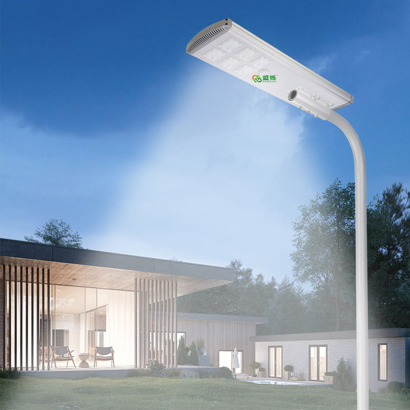 Waterproof Ip65 Solar Sensor Light Abs Street 400w 600w 800w All In One 3.2V