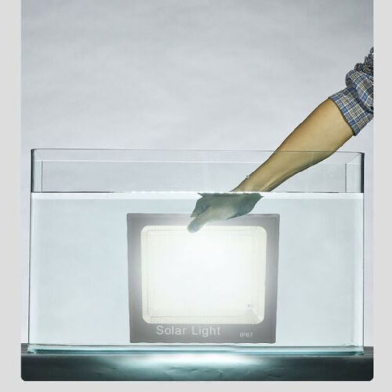 ไฟสวนน้ำท่วมพลังงานแสงอาทิตย์กันน้ำ 3000lm ABS Motion Sensor LED โปรเจ็กเตอร์กลางแจ้ง