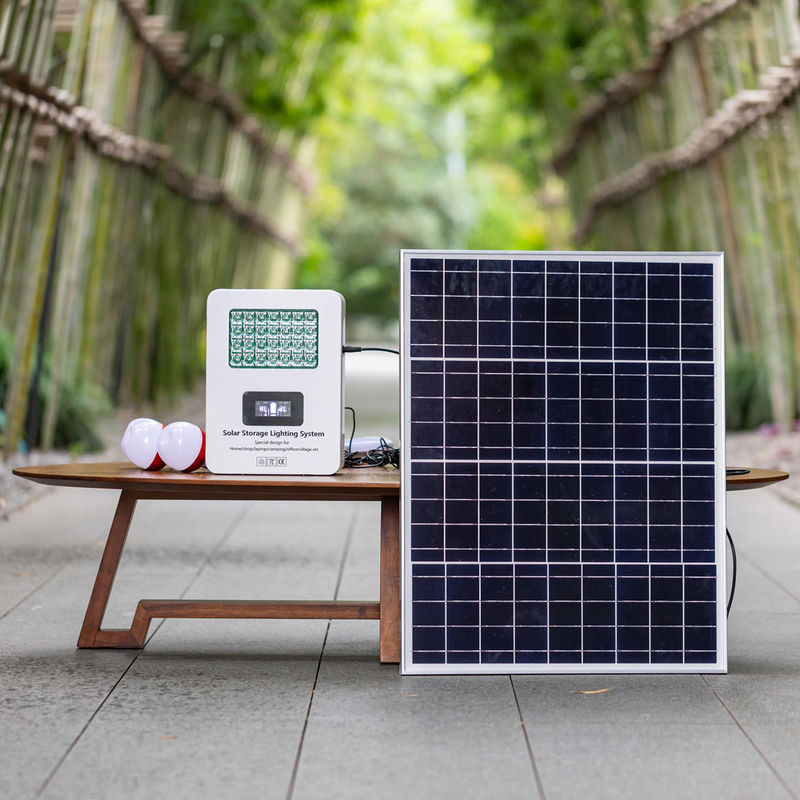 ระบบผลิตพลังแสงอาทิตย์แบบพกพาสีขาว ความดันออก 5v 9v 12v 220v