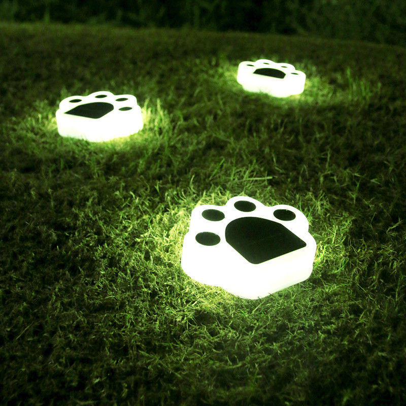 ไฟตกแต่งพลังงานแสงอาทิตย์ขนาด 5,000K 70lm เสียบ Cat Paw Print โคมไฟสนามหญ้าพลังงานแสงอาทิตย์