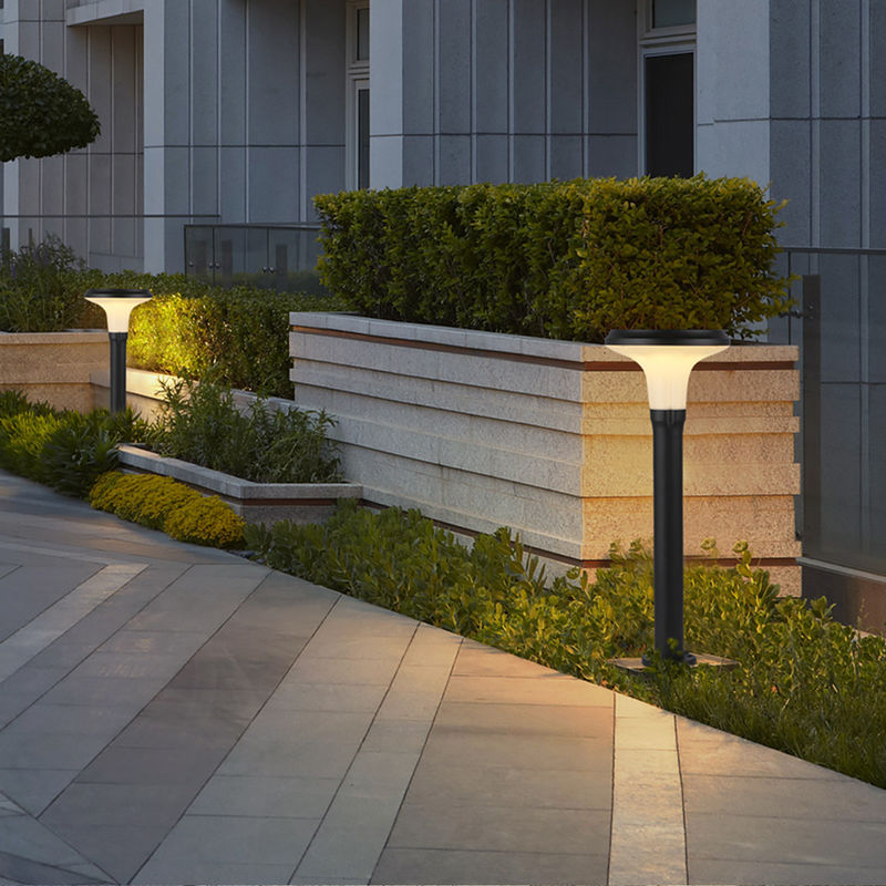 DC 5V ไฟสวนพลังงานแสงอาทิตย์กลางแจ้ง 6000K Patio Power Lanterns เซนเซอร์ สำหรับ Home Lawn Walkway